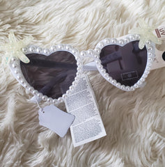 Pearl glasses in heart shape from Primark
